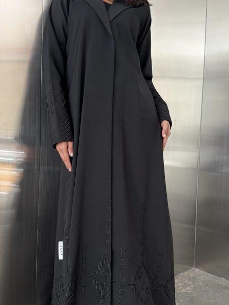 Navya black